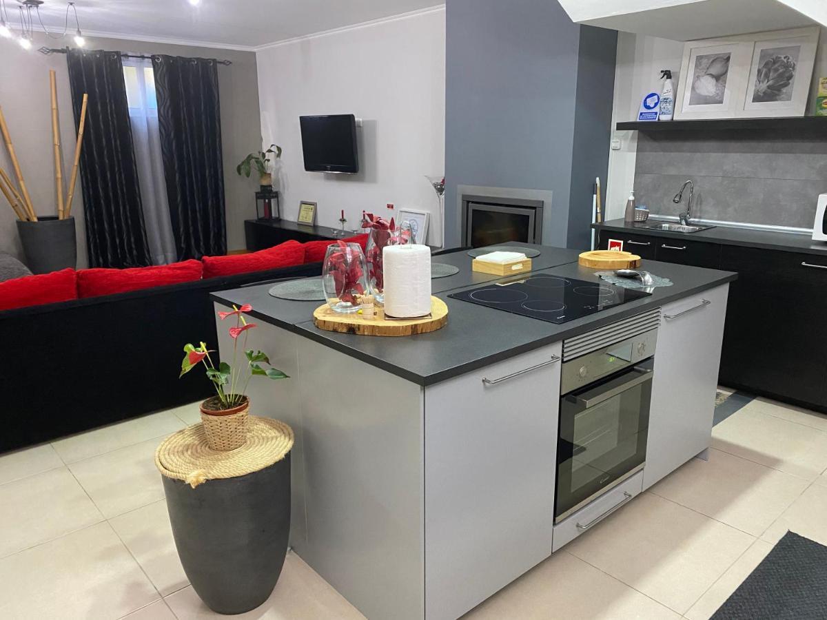 蓬塔德尔加达Alojamento House 66公寓 外观 照片