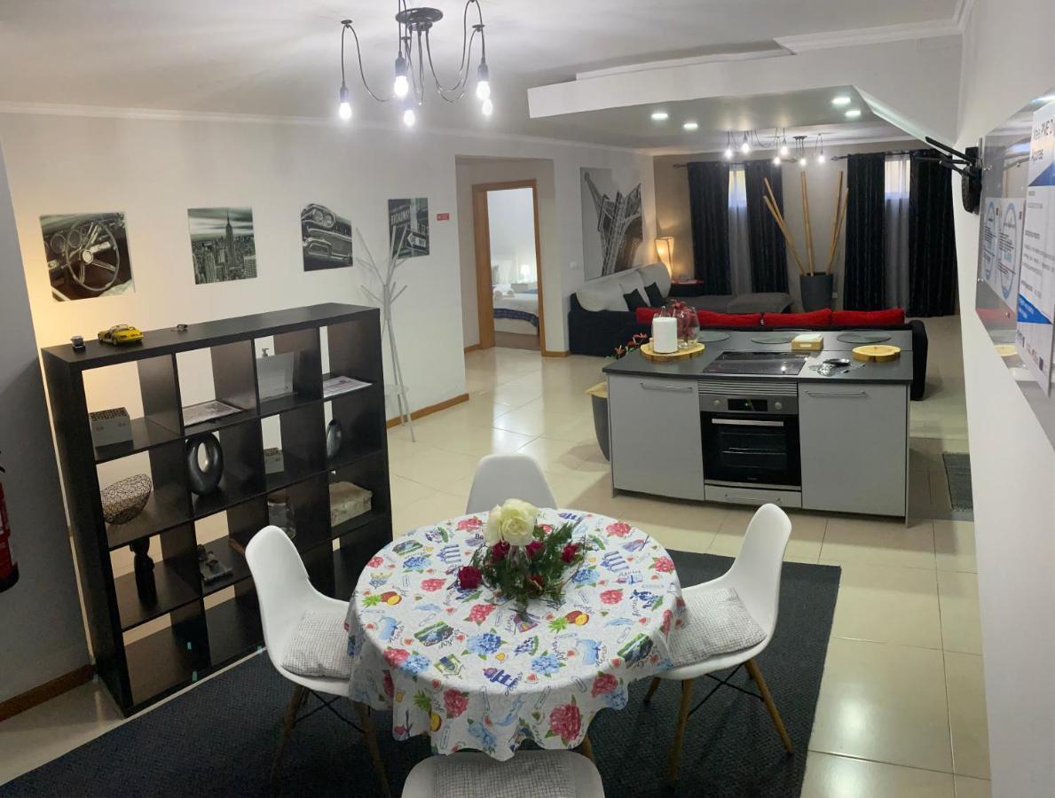 蓬塔德尔加达Alojamento House 66公寓 外观 照片