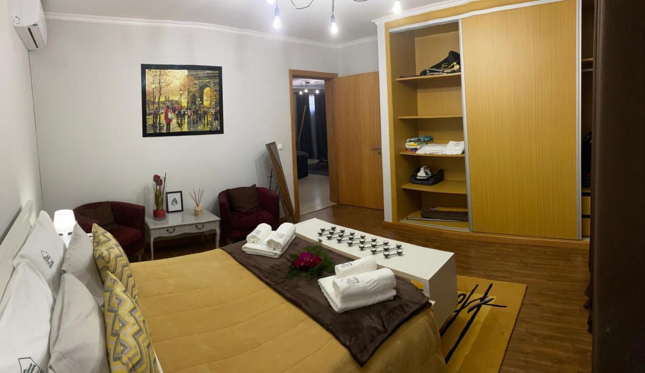 蓬塔德尔加达Alojamento House 66公寓 外观 照片