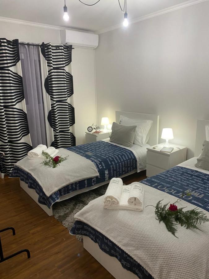 蓬塔德尔加达Alojamento House 66公寓 外观 照片