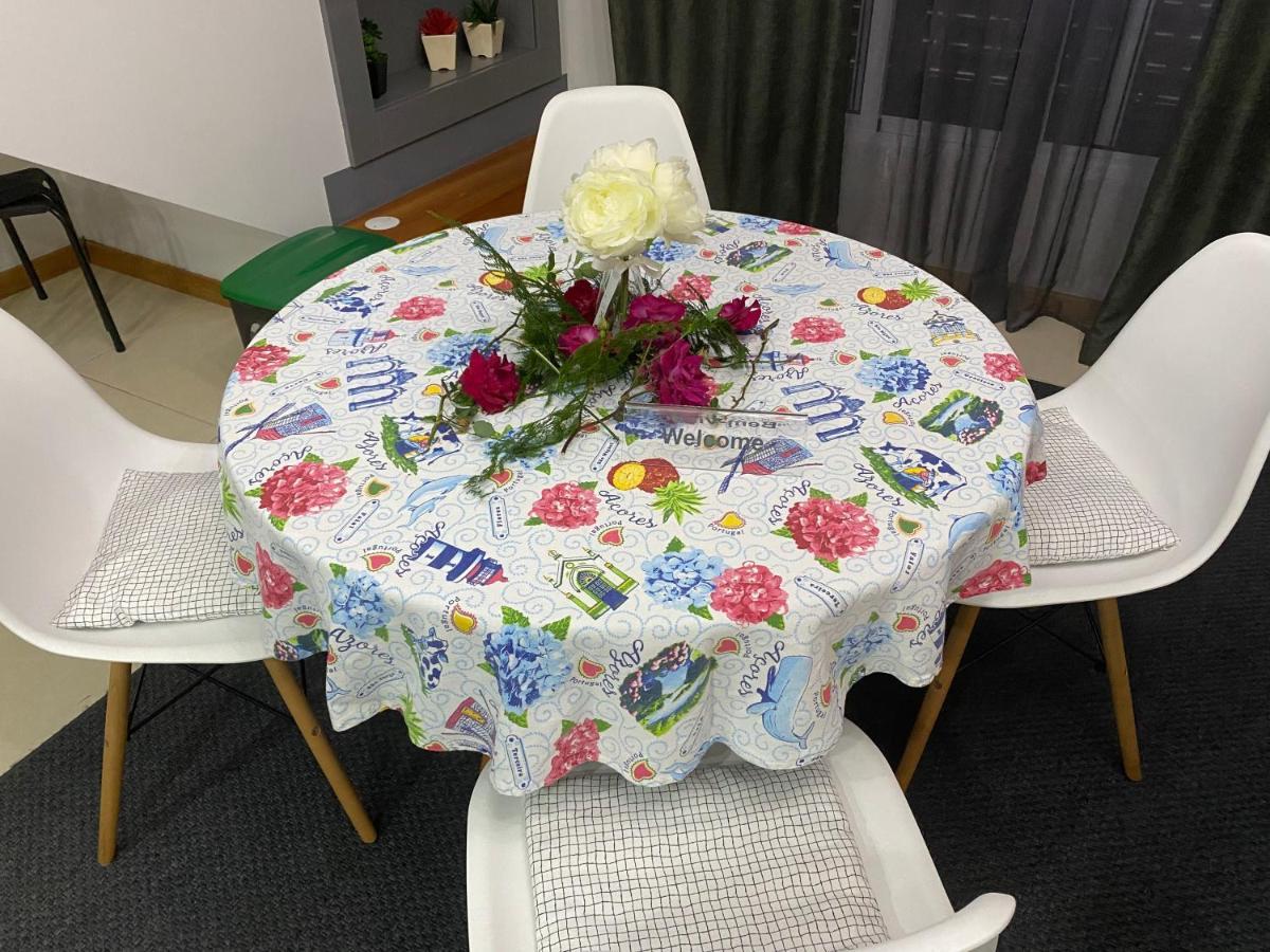 蓬塔德尔加达Alojamento House 66公寓 外观 照片